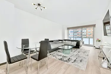Rented by Brown Harris Stevens