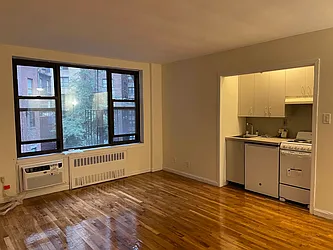 Rented by Eric Goodman Realty Corp