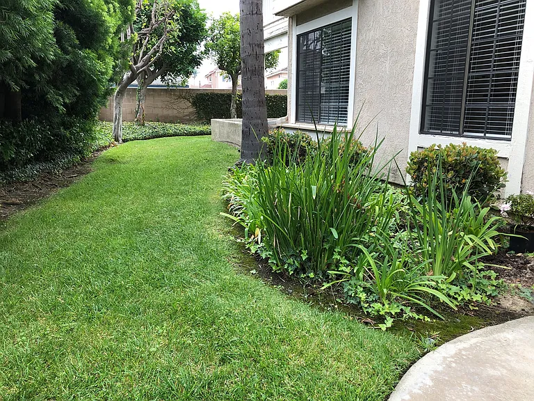 8601-8609 Walker St — Photo 25