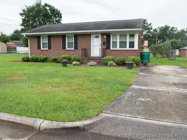 1112 E 10th St, Lumberton, NC 28358
