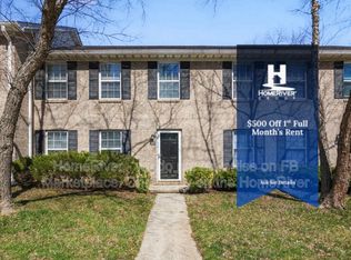 461 Patchen Dr, Lexington, KY 40517