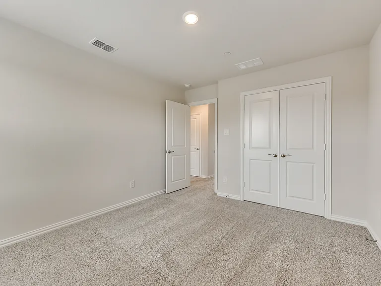 211 Monarch Way — Photo 24