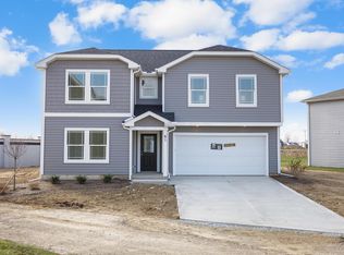 61 Genoa Cir, Commercial Point, OH 43116