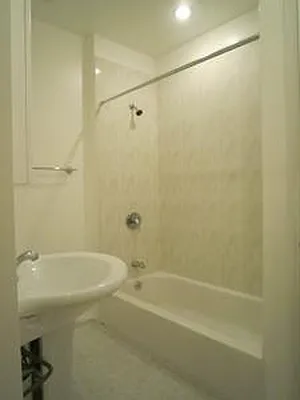 Rented by Immac Realty | media 37