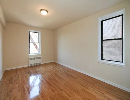 Rented by SW Queens Mezzanine | media 10