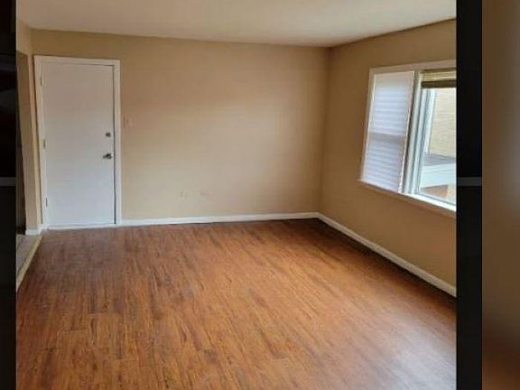 5th image of 13910 S Indiana Ave #2W