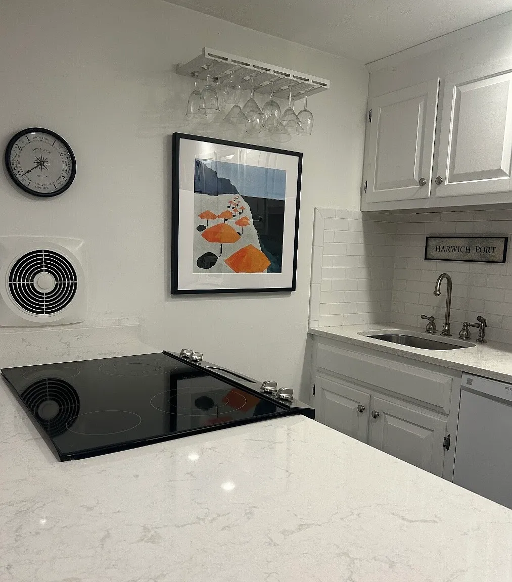 2 bed, 1.5 bath, 1022 sqft, $2,500 — Photo 4
