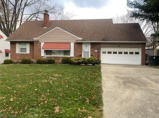 3715 Brinkmore Rd, Cleveland Heights, OH 44121