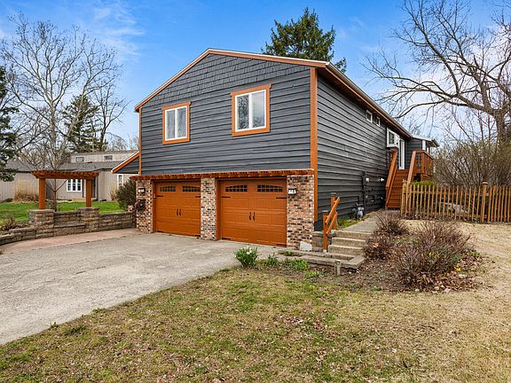 3rd image of 2506 Brett Dr