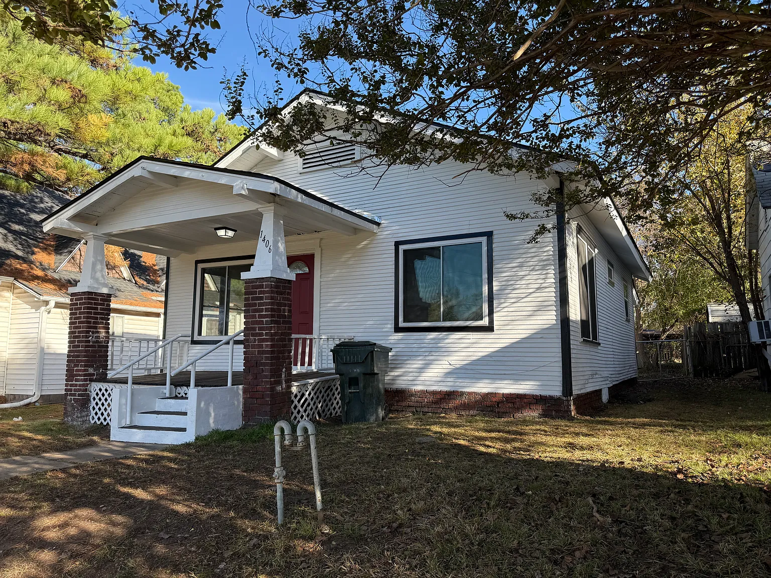 2 bed, 891 sqft, $1,000 — Photo 2