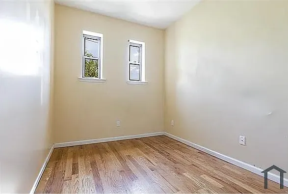 4 bed, $4,070 — Photo 4