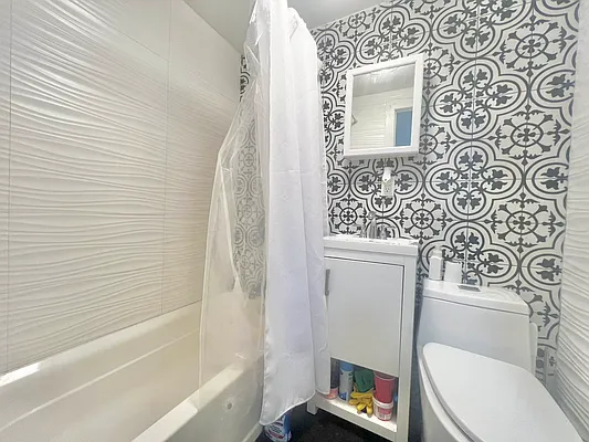 Rented by Doorway NYC, LLC | media 13