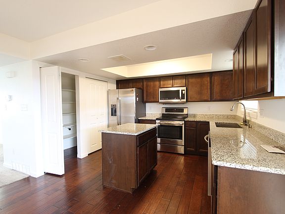 3rd image of 9047 E Oxford Dr