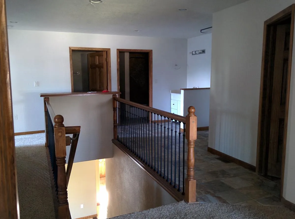 4 bed, 2.5 bath, $2,100 — Photo 2