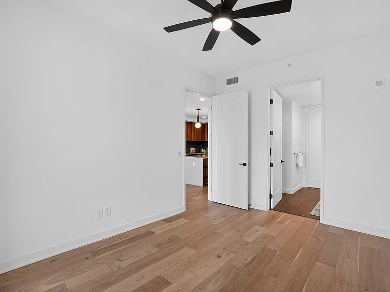 84 East Ave #2903 — Photo 9