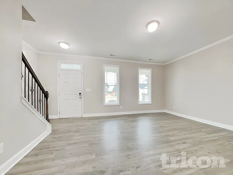 49 Fish Whistle Ct — Photo 2