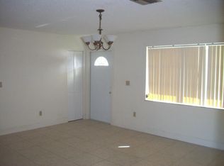 601 Jefferson Dr UNIT 22, Lehigh Acres, FL 33936