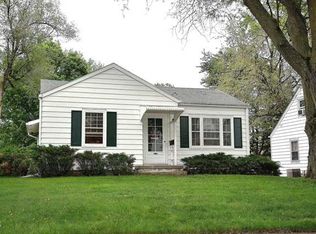 2411 61st St, Des Moines, IA 50322