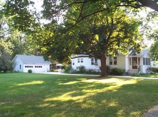 205 W Page St, Elkhorn, WI