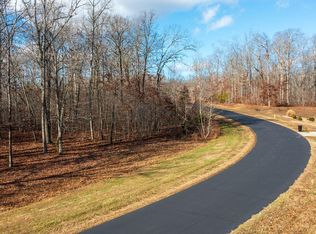 323 W Mountain Dr, Rockwood, TN 37854