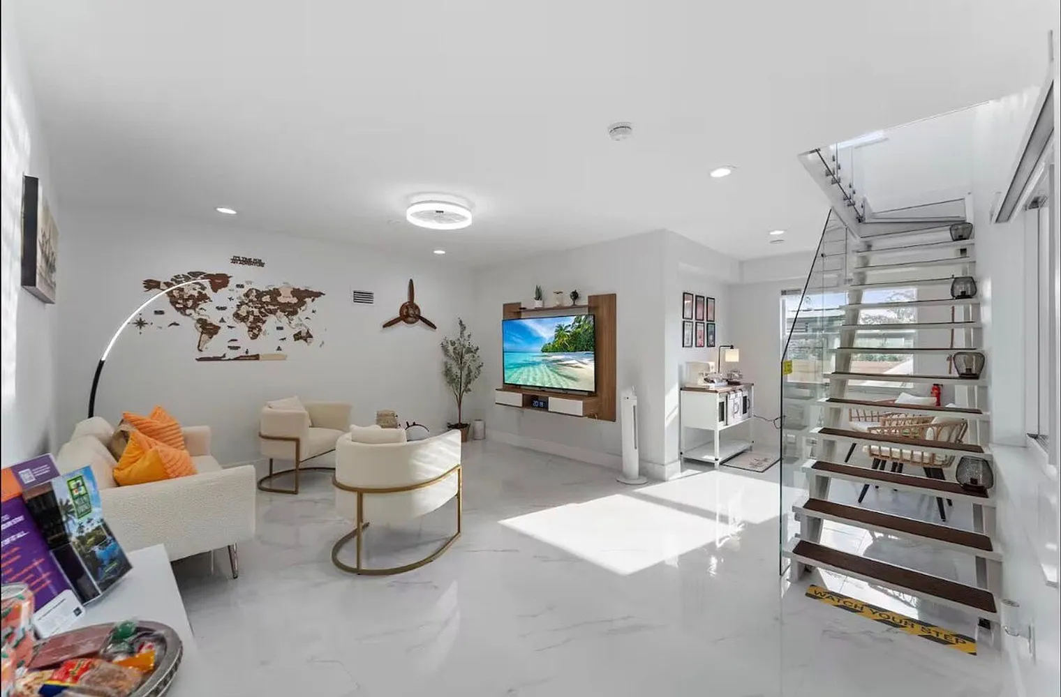 1 bed, 1.0 bath, $5,243 — Photo 4