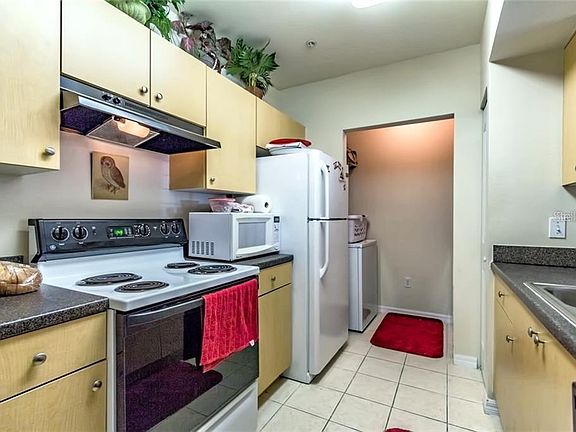 2nd image of 1020 Siena Park Blvd #104