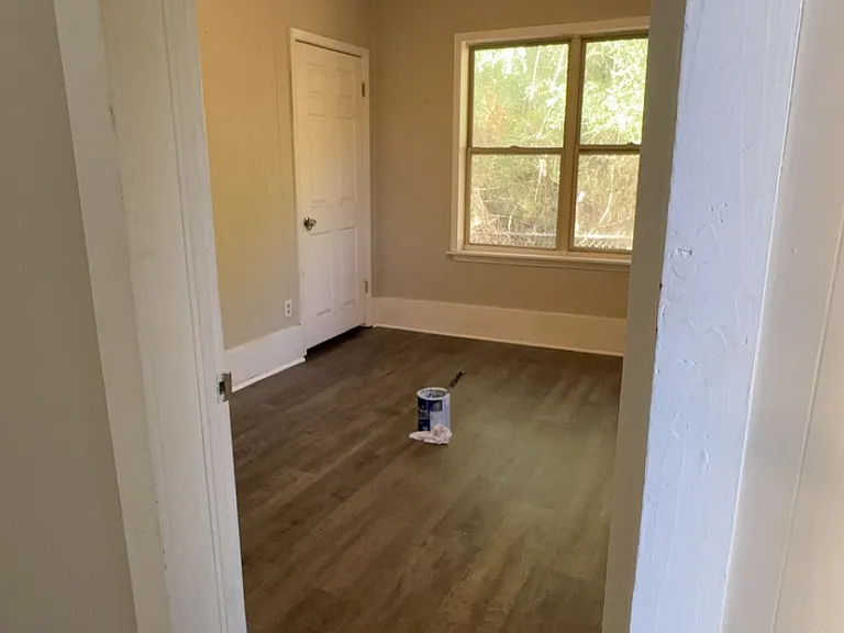 226 Church St — Photo 14