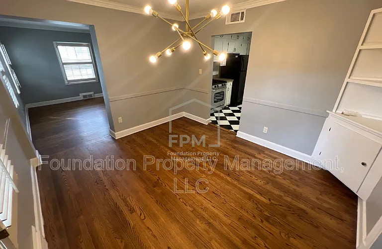 252 E Edwin Cir — Photo 10