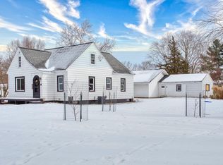 328 W Washington St, Newaygo, MI
