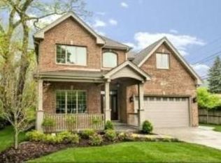 713 Locust Rd, Wilmette, IL 60091