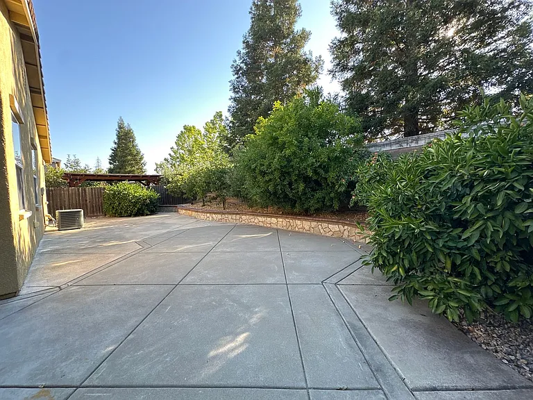 8715 Winterfest Way — Photo 14