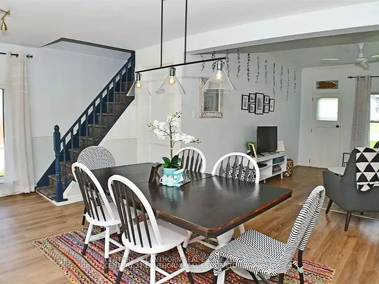 30 Stanley St — Photo 6