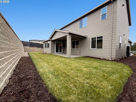 5th image of 16903 NE 37th Ave