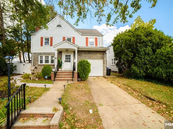 415-417 19th Ave, Paterson, NJ 07504