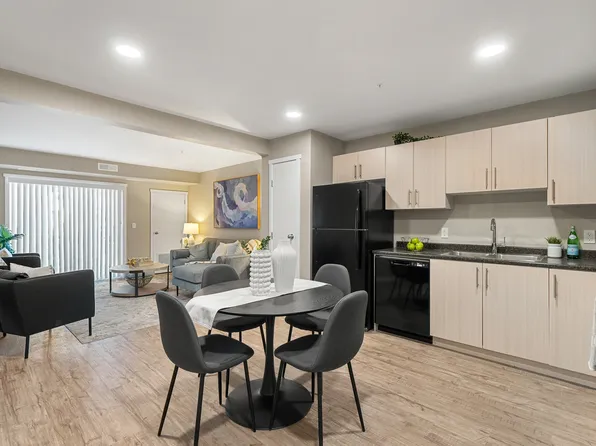 Sage Hill Apartments