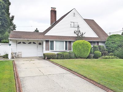 56 Greenbelt Lane, Levittown, NY, 11756