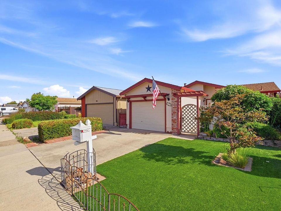 1st image of 478 Vivienne Dr