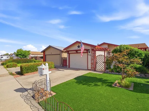 478 Vivienne Dr, Watsonville, CA 95076