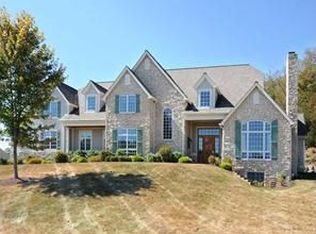 505 Old Orchard Trl, Pittsburgh, PA 15238