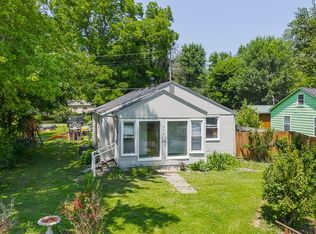 605 Newton St, Edwardsville, KS 66111