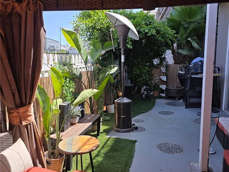 120 Hurricane St #2 — Photo 31