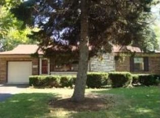 329 Desplaines Ave, Riverside, IL 60546