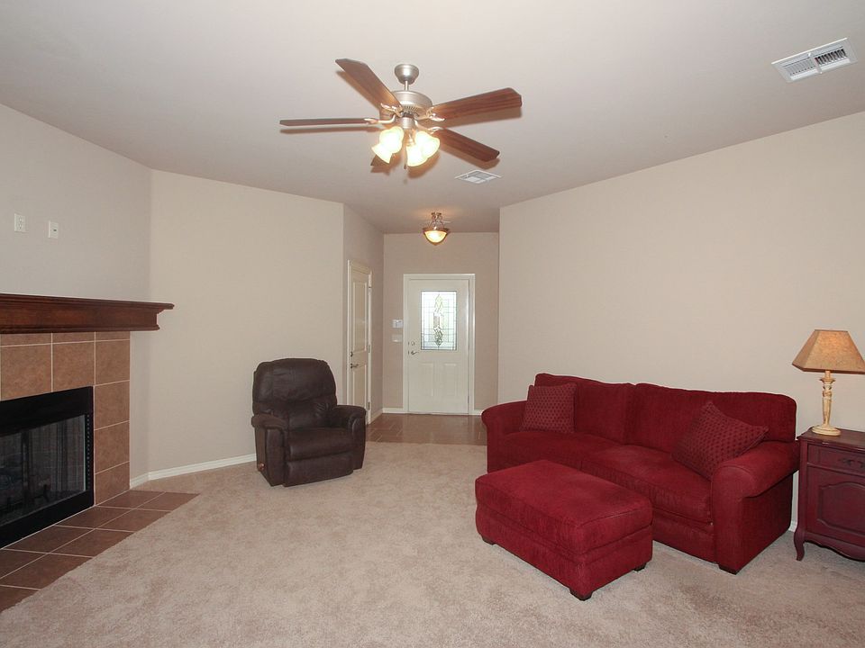 1st image of 2428 NW 194th Ter