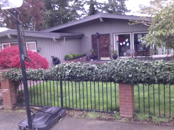 4916 Byrd Dr, Adamsville, AL 35005