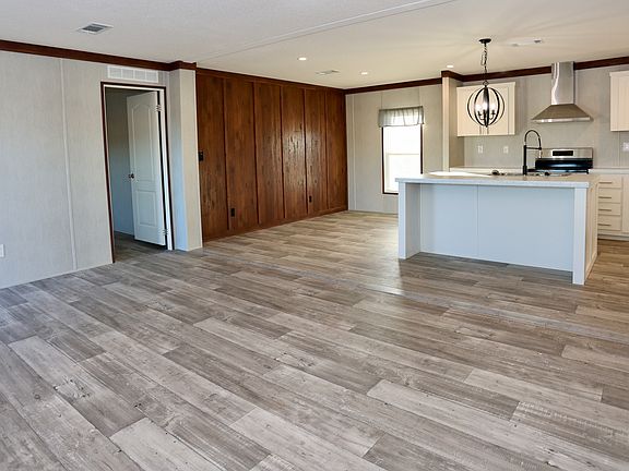 4th image of 127 County Line Rd