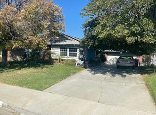 3585 Hillview Dr, Riverside, CA 92503