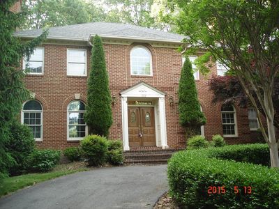 1172 Robindale Dr, Great Falls, VA, 22066