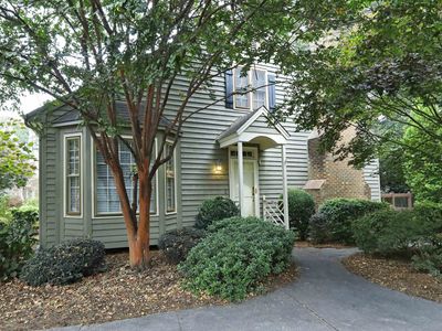 924 Albany Ct, Raleigh, NC, 27615