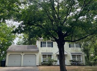 134 Shenandoah Blvd, Toms River, NJ 08753