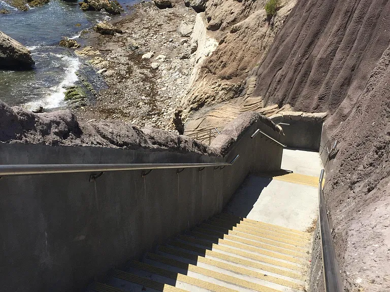stairs to beach one block away